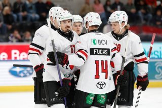 Après avoir dominé la saison régulière, Nathan Vouardoux (numéro 67) et le Lausanne HC veulent aller au bout dans les playoffs qui débutent ce jeudi soir.